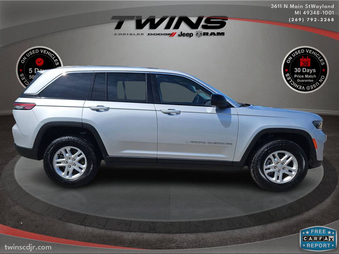 2022 Jeep Grand Cherokee Laredo — SUV — 3,263 mi — Wayland, MI