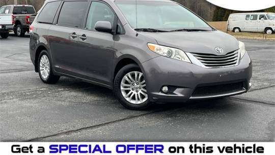 2013 Toyota Sienna XLE — Minivan — 113,117 mi — Sparta, TN