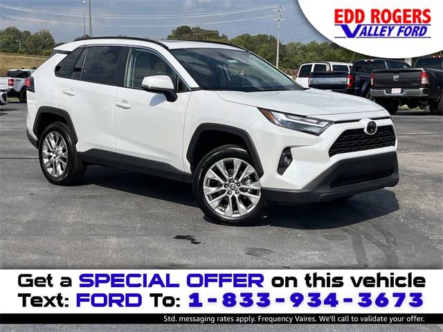 2025 Toyota RAV4 XLE Premium — SUV — 17,769 mi — Sparta, TN
