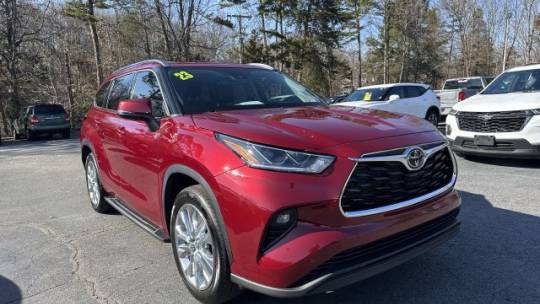 2023 Toyota Highlander Limited — SUV — 24,543 mi — High Point, NC