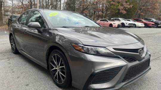 2023 Toyota Camry SE — Sedan — 64,165 mi — High Point, NC