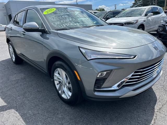 2025 Buick Envista Preferred — SUV — 2,304 mi — High Point, NC