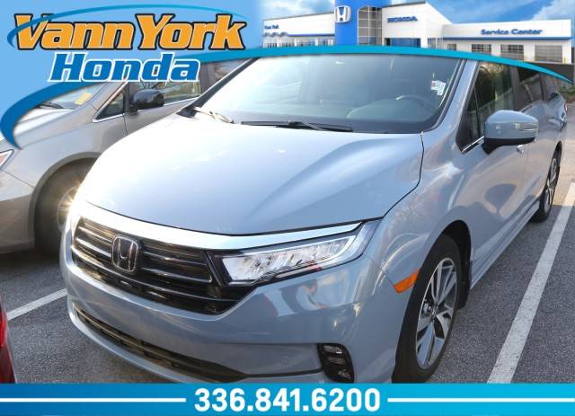2023 Honda Odyssey Touring — Minivan — 33,705 mi — High Point, NC