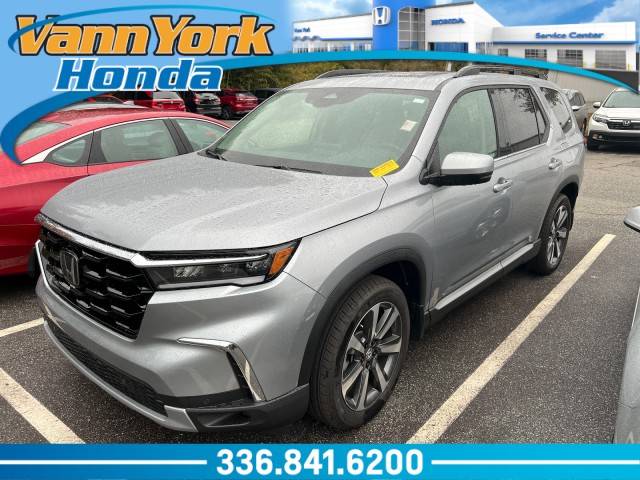2024 Honda Pilot Touring — SUV — 15,950 mi — High Point, NC
