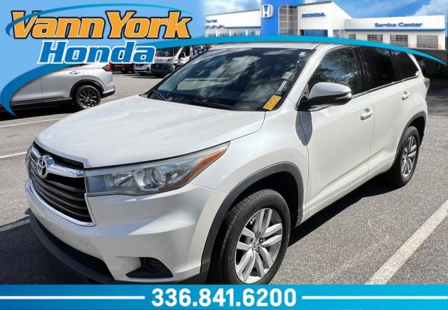 2015 Toyota Highlander LE V6 — SUV — 243,847 mi — High Point, NC