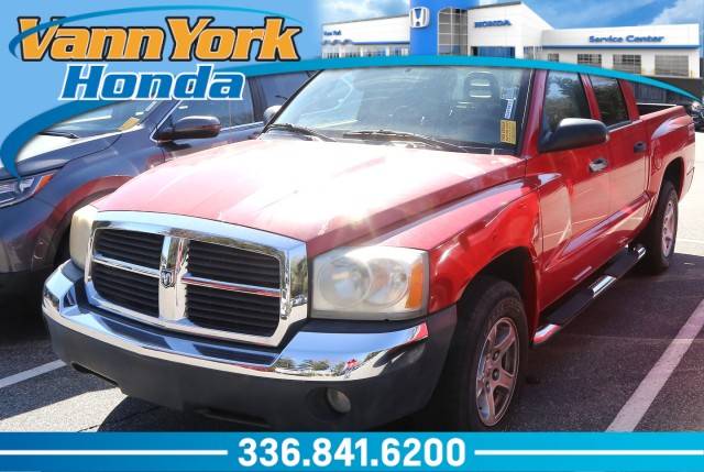 2005 Dodge Dakota SLT — Pickup Truck — 32,706 mi — High Point, NC
