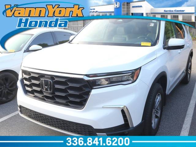 2024 Honda Pilot EX-L 8 Passenger — SUV — 30,763 mi — High Point, NC