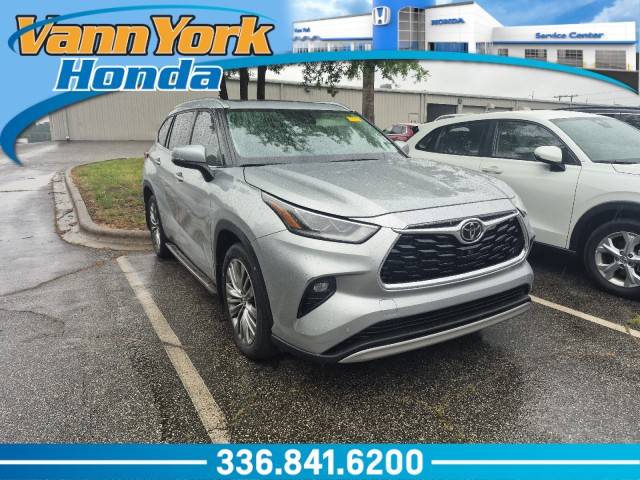 2021 Toyota Highlander Platinum — SUV — 69,083 mi — High Point, NC