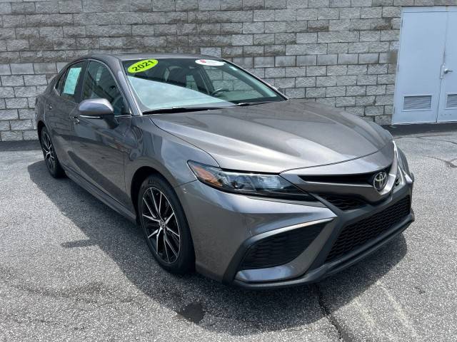 2021 Toyota Camry SE — Sedan — 26,345 mi — High Point, NC