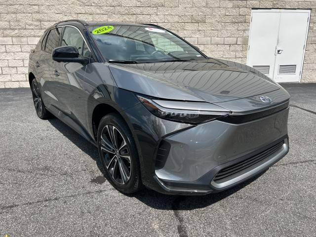 2024 Toyota bZ4X Limited — SUV — 5,060 mi — High Point, NC