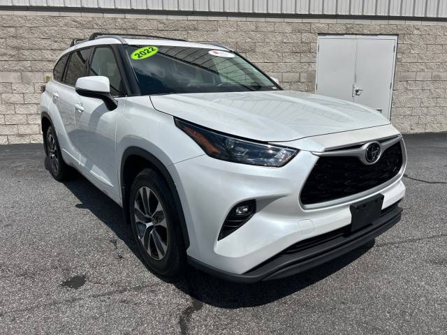 2022 Toyota Highlander XLE — SUV — 42,897 mi — High Point, NC