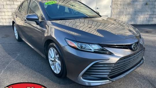 2022 Toyota Camry LE — Sedan — 37,311 mi — High Point, NC