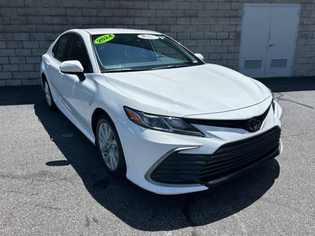 2024 Toyota Camry LE — Sedan — 26,913 mi — High Point, NC