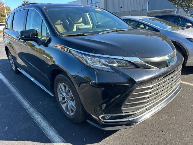 2023 Toyota Sienna XLE — Minivan — 26,903 mi — High Point, NC