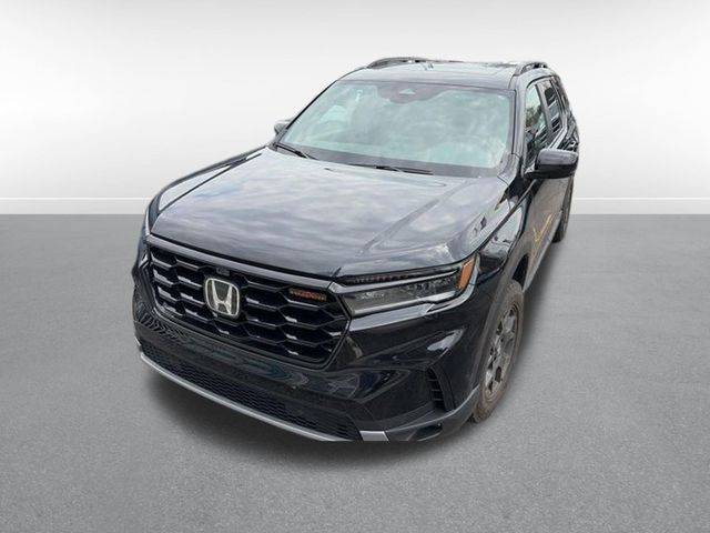 2024 Honda Pilot TrailSport — SUV — 39,359 mi — Monroe, MI