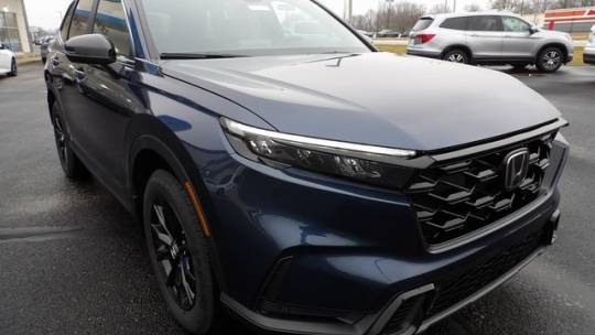 2025 Honda CR-V Hybrid Sport-L — SUV — 9,137 mi — Muncie, IN