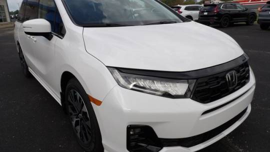 2025 Honda Odyssey Elite — Minivan — 4,125 mi — Muncie, IN