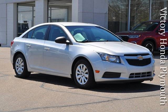 2011 Chevrolet Cruze LS — Sedan — 50,121 mi — Plymouth, MI
