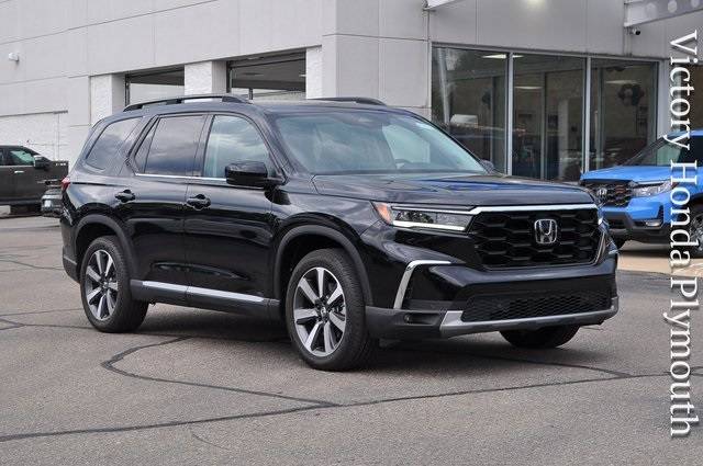 2024 Honda Pilot Touring — SUV — 23,713 mi — Plymouth, MI