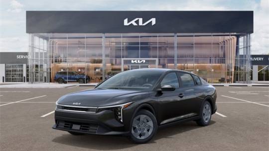 2025 Kia K4 LX — Sedan — 11,745 mi — Visalia, CA