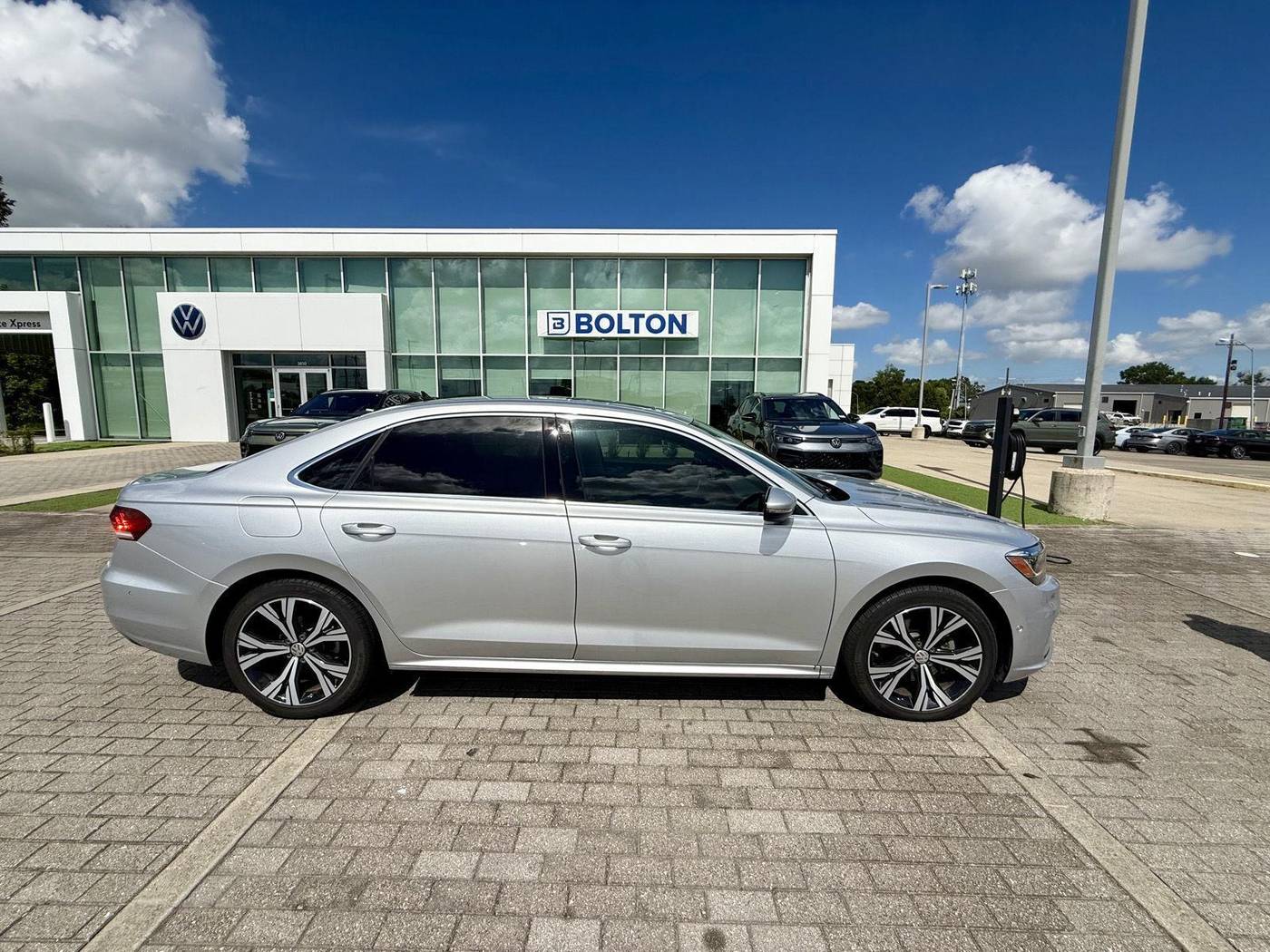 2020 Volkswagen Passat SEL — Sedan — 69,864 mi — Lake Charles, LA