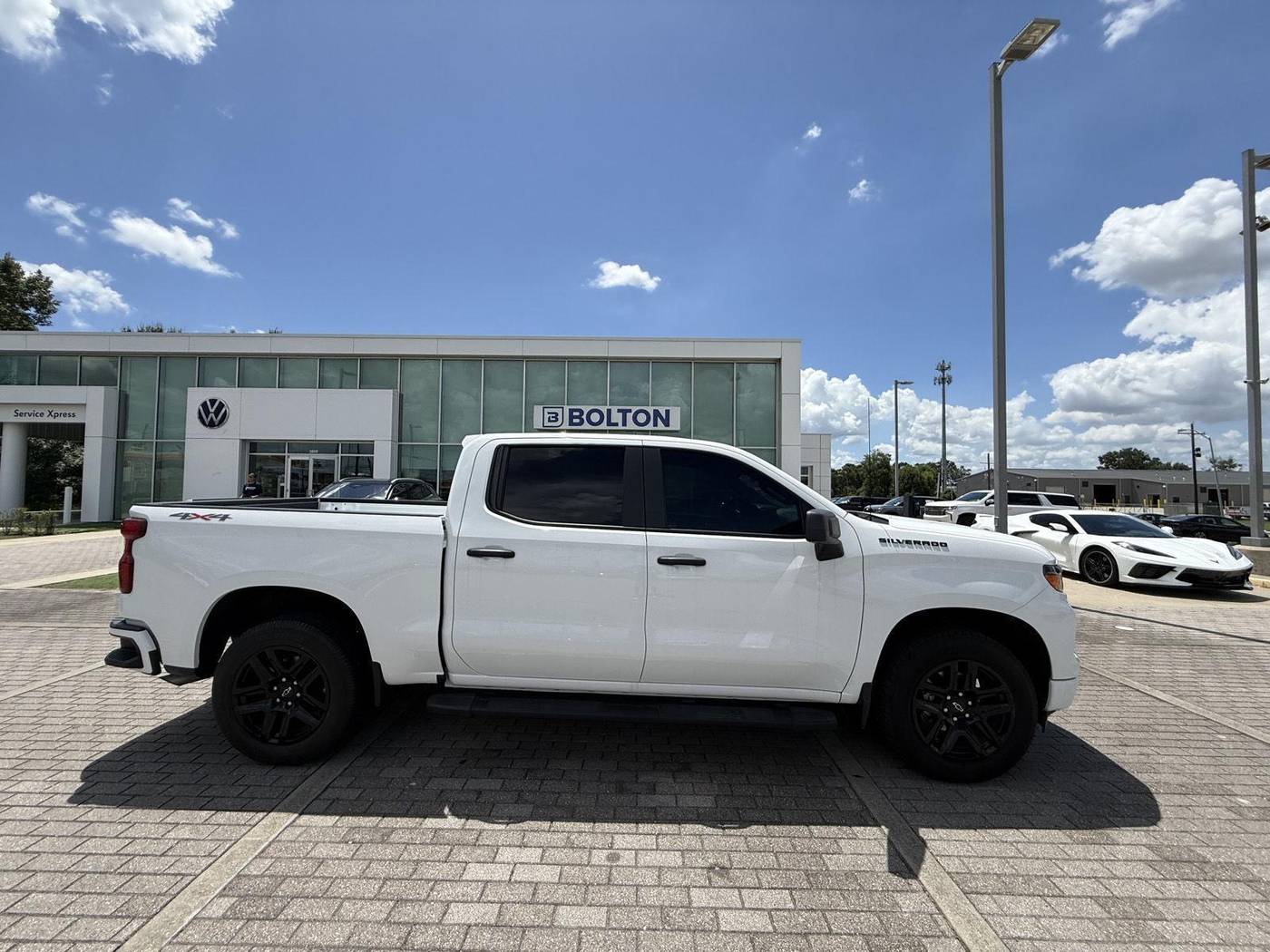 2024 Chevrolet Silverado 1500 Custom — Pickup Truck — 9,832 mi — Lake Charles, LA