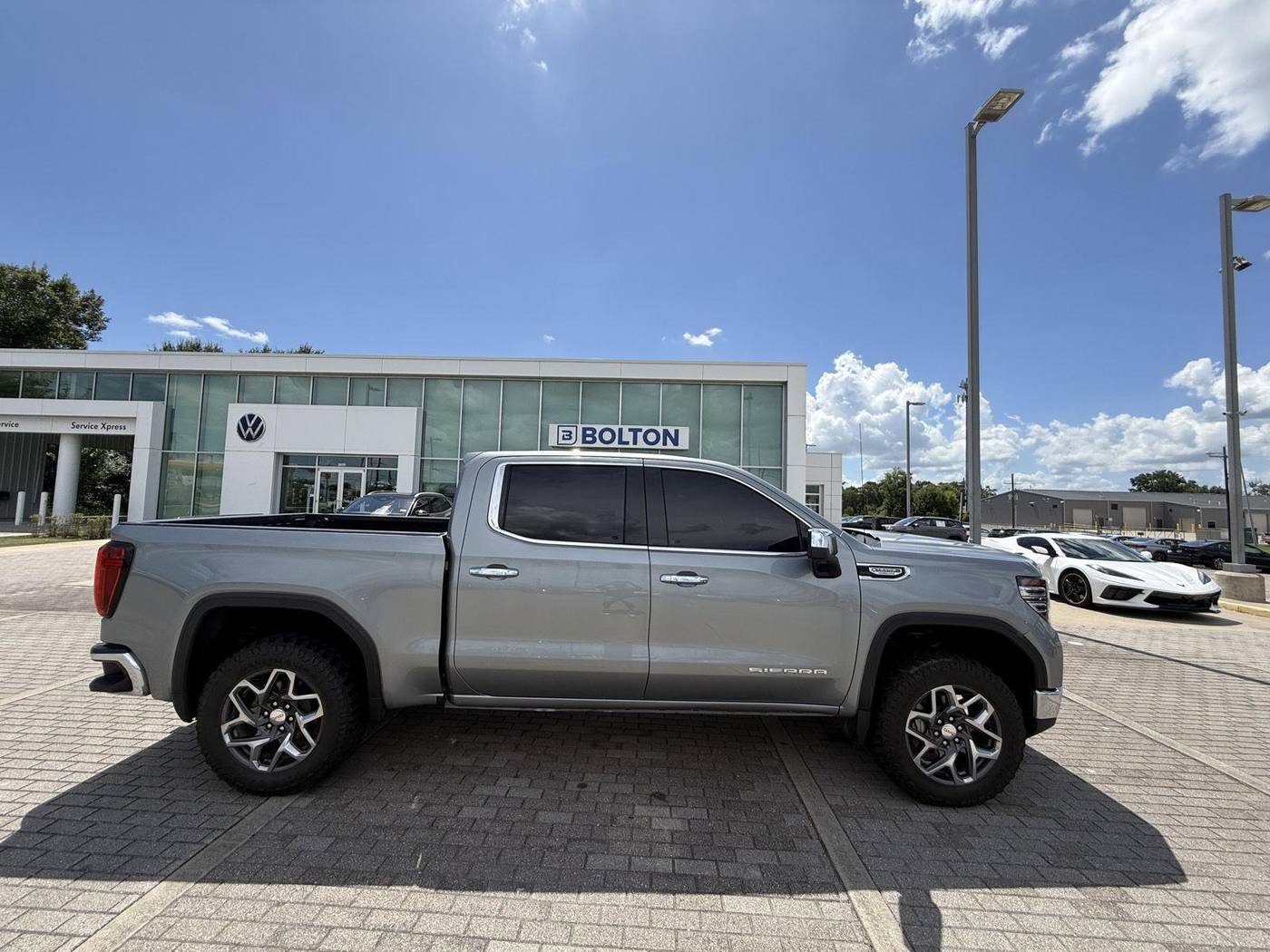 2024 GMC Sierra 1500 SLT — Pickup Truck — 46,476 mi — Lake Charles, LA