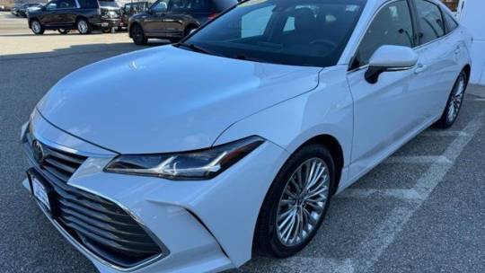 2022 Toyota Avalon Limited — Sedan — 32,416 mi — Old Saybrook, CT