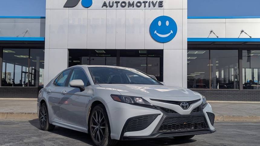 2022 Toyota Camry SE — Sedan — 58,653 mi — Sandy, UT