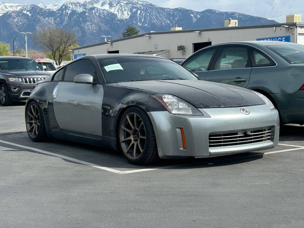 2004 Nissan 350Z Base