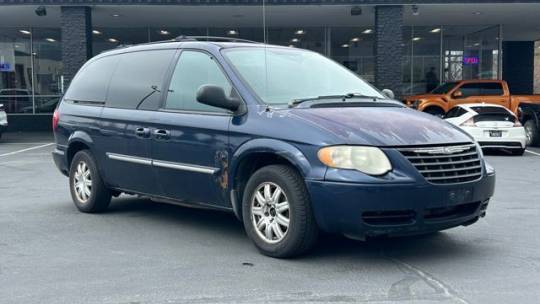 2005 Chrysler Town and Country Touring