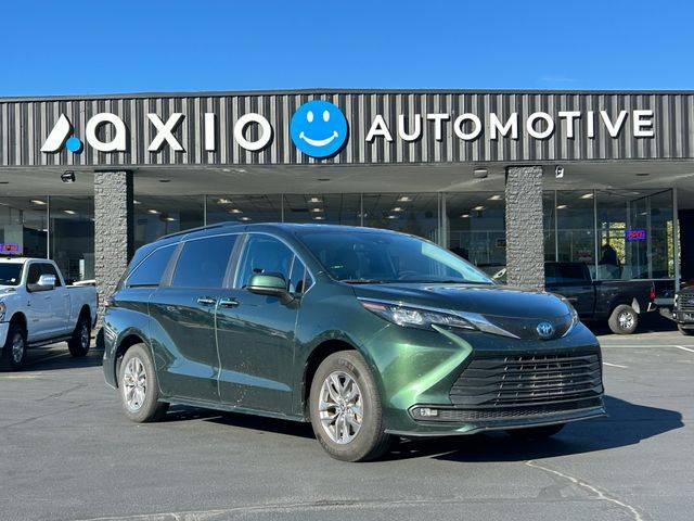 2025 Toyota Sienna XLE — Minivan — 31,275 mi — Sandy, UT