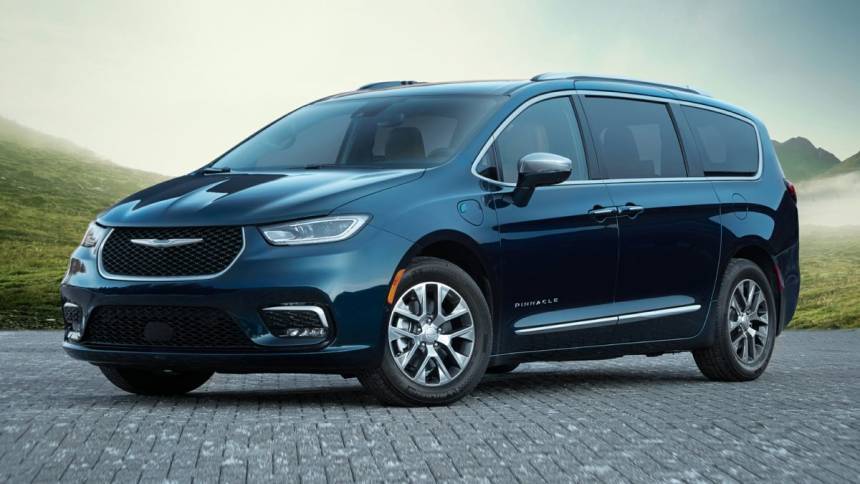 2022 Chrysler Pacifica Hybrid Touring L — Minivan — 71,743 mi — Sandy, UT