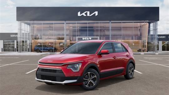 2024 Kia Niro Hybrid LX — SUV — 5,619 mi — Shrewsbury, MA