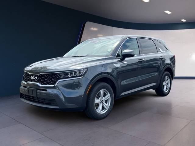 2022 Kia Sorento LX — SUV — 25,918 mi — Shrewsbury, MA