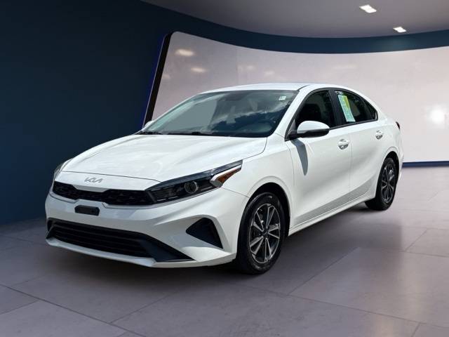 2022 Kia Forte LXS — Sedan — 10,561 mi — Shrewsbury, MA