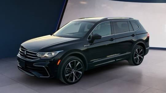 2022 Volkswagen Tiguan SEL R-Line — SUV — 28,045 mi — Shrewsbury, MA