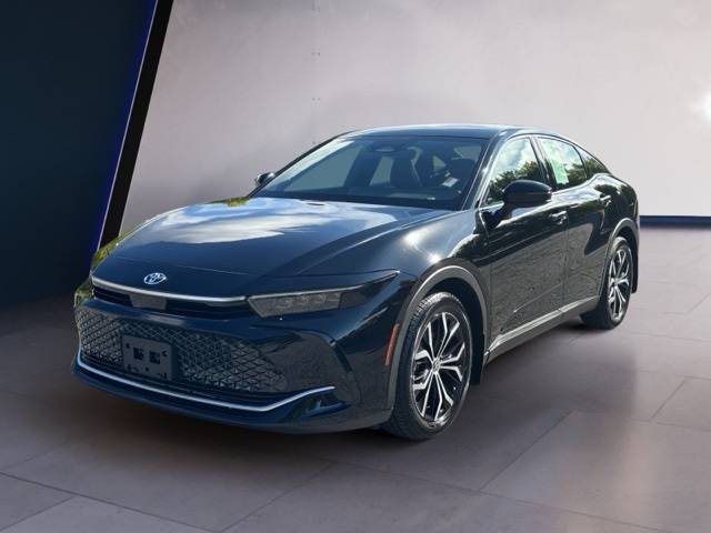2023 Toyota Crown Limited — Sedan — 14,646 mi — Shrewsbury, MA