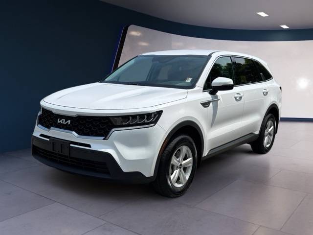 2022 Kia Sorento LX — SUV — 33,548 mi — Shrewsbury, MA