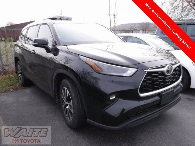 2022 Toyota Highlander XLE — SUV — 34,654 mi — Watertown, NY