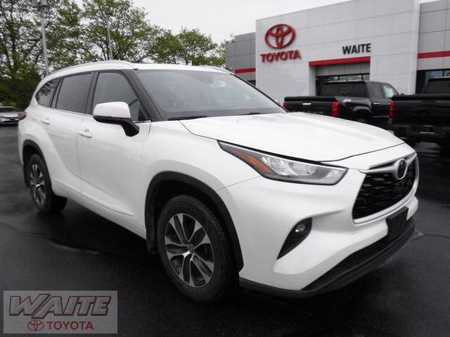 2020 Toyota Highlander XLE — SUV — 102,351 mi — Watertown, NY