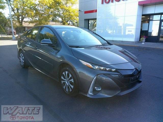 2022 Toyota Prius Prime Limited — Hatchback — 16,207 mi — Watertown, NY