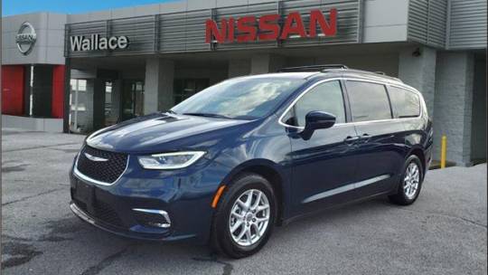2022 Chrysler Pacifica Touring L — Minivan — 70,083 mi — Kingsport, TN