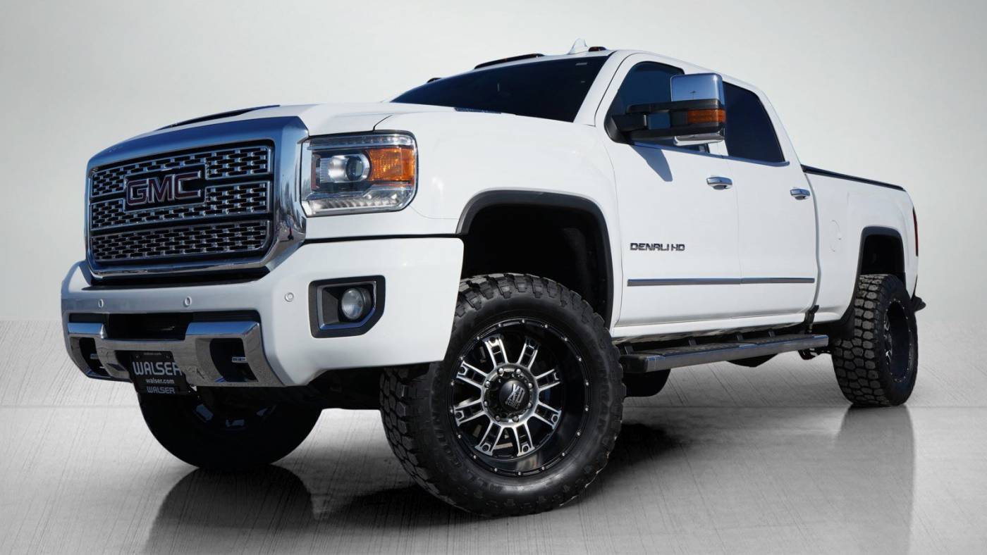 2019 GMC Sierra 2500HD Denali — Pickup Truck — 102,294 mi — Bloomington, MN