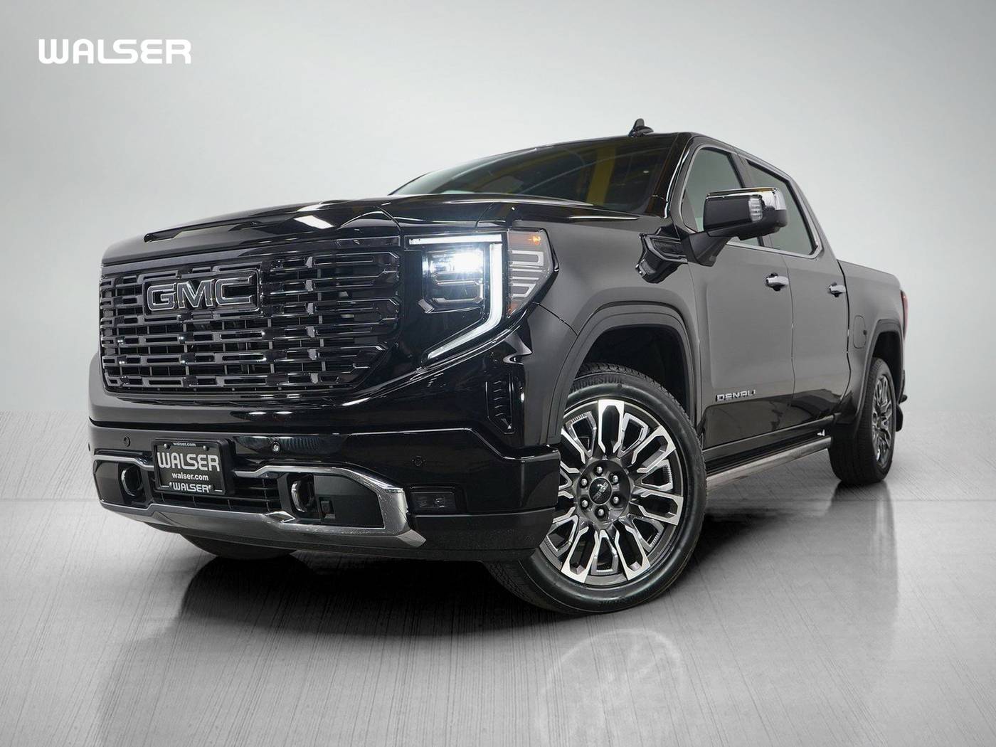 2025 GMC Sierra 1500 Denali Ultimate — Pickup Truck — 3,418 mi — Bloomington, MN