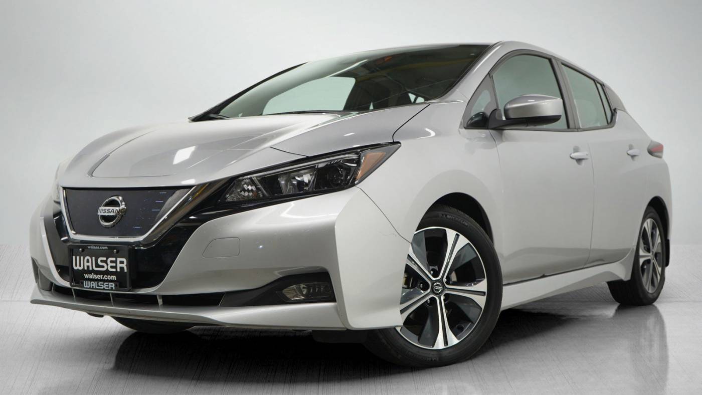 2021 Nissan LEAF SV — Hatchback — 21,446 mi — Bloomington, MN