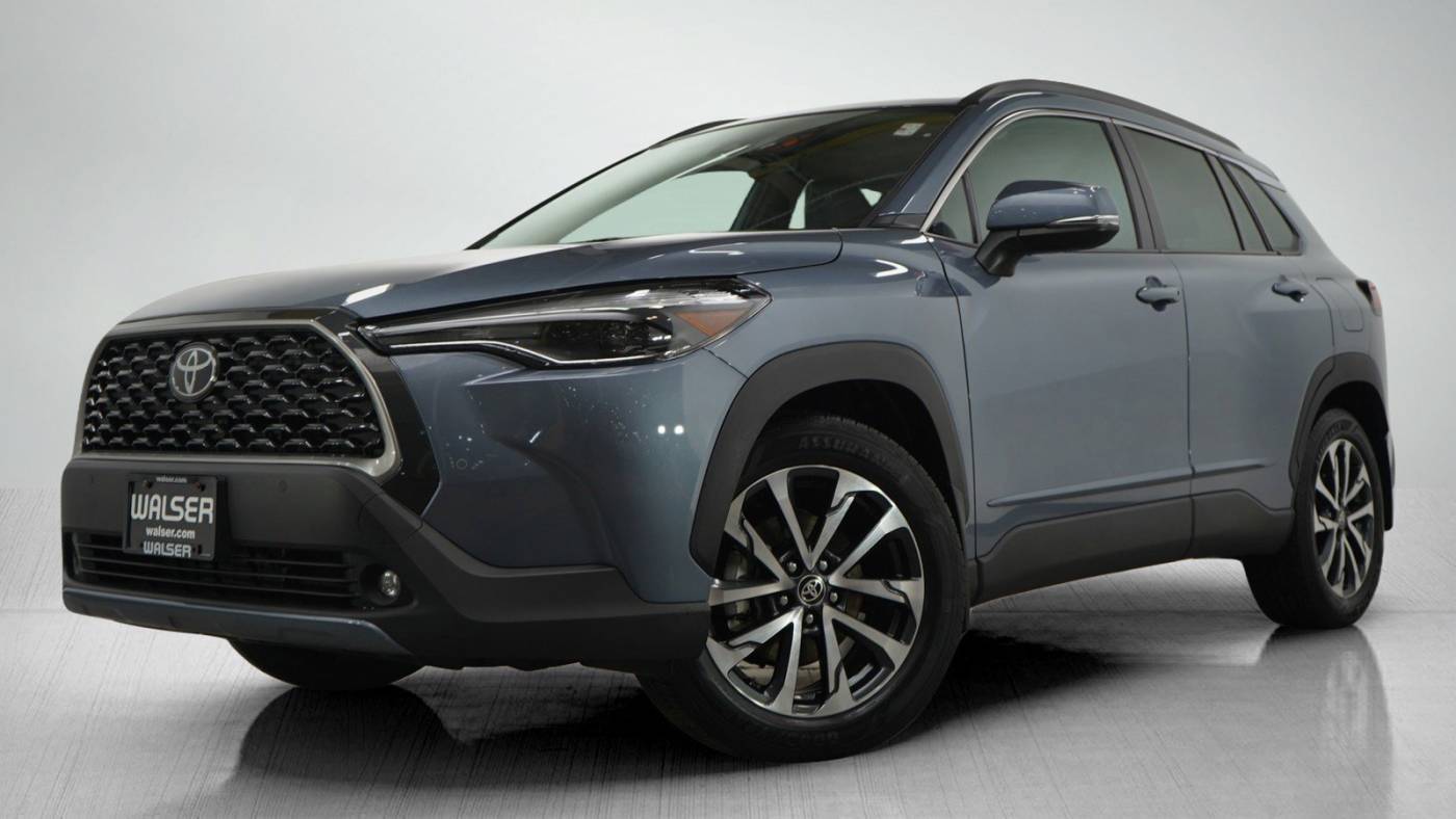 2022 Toyota Corolla Cross XLE — SUV — 26,677 mi — Bloomington, MN