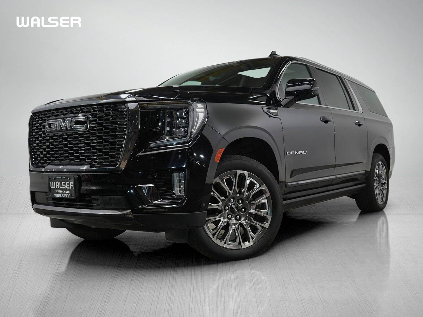 2023 GMC Yukon Denali Ultimate — SUV — 28,286 mi — Bloomington, MN