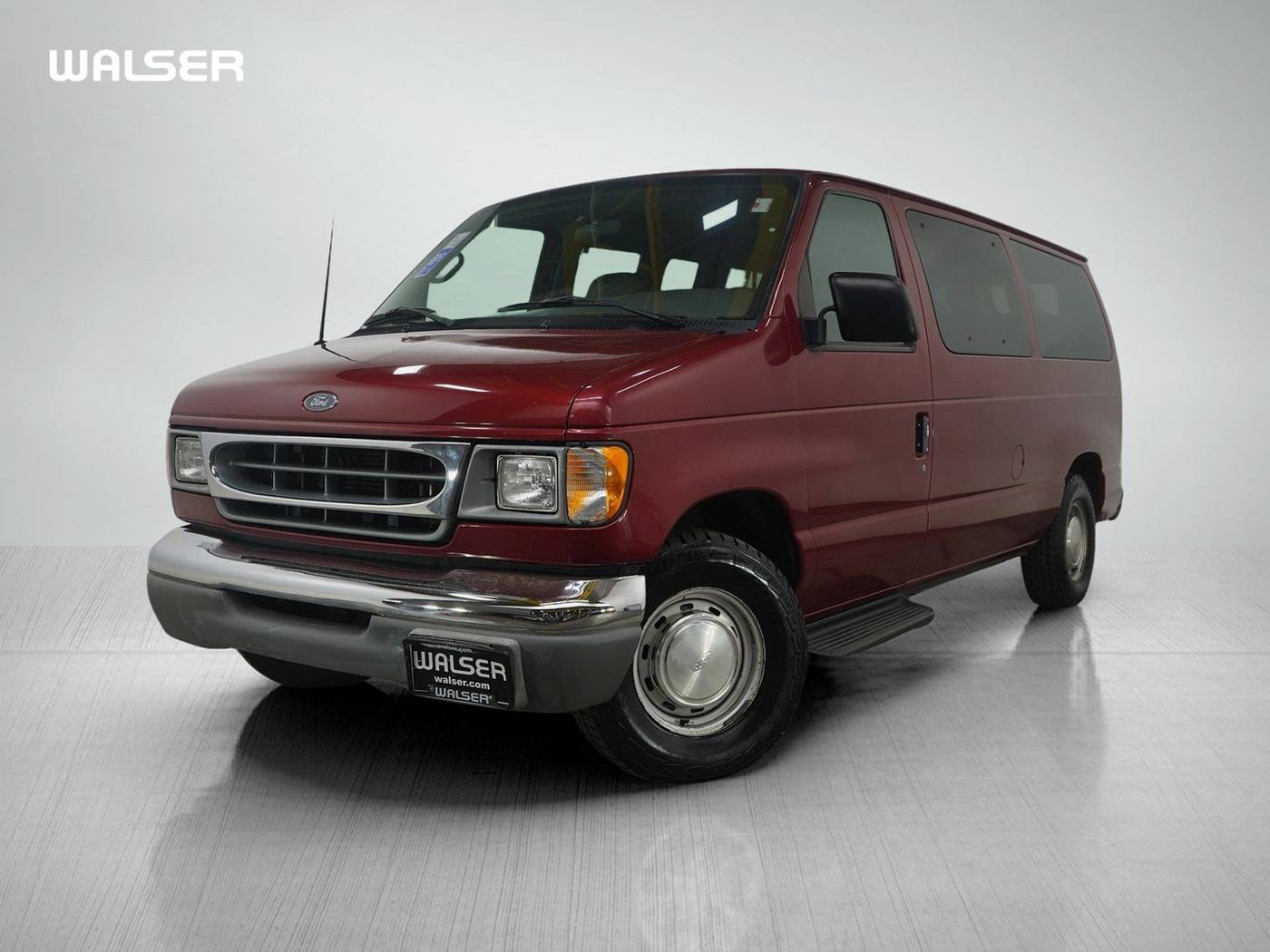 2002 Ford Econoline Wagon E-150 XLT