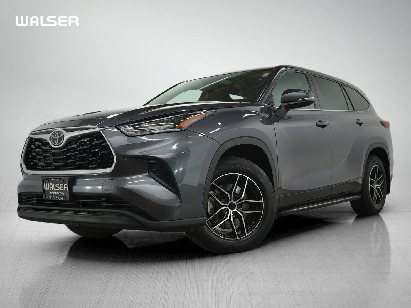 2020 Toyota Highlander L — SUV — 81,621 mi — Bloomington, MN